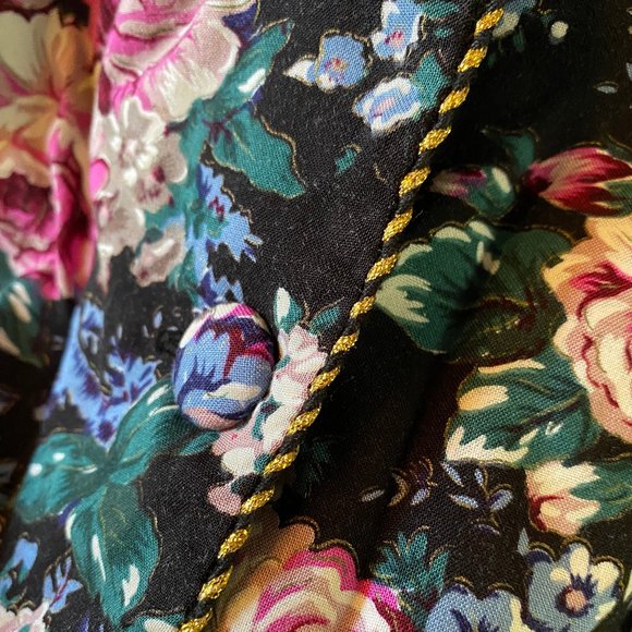 Vintage 80's English Granny Core Skirt Set by UNI Mondo - Picture 4 of 9